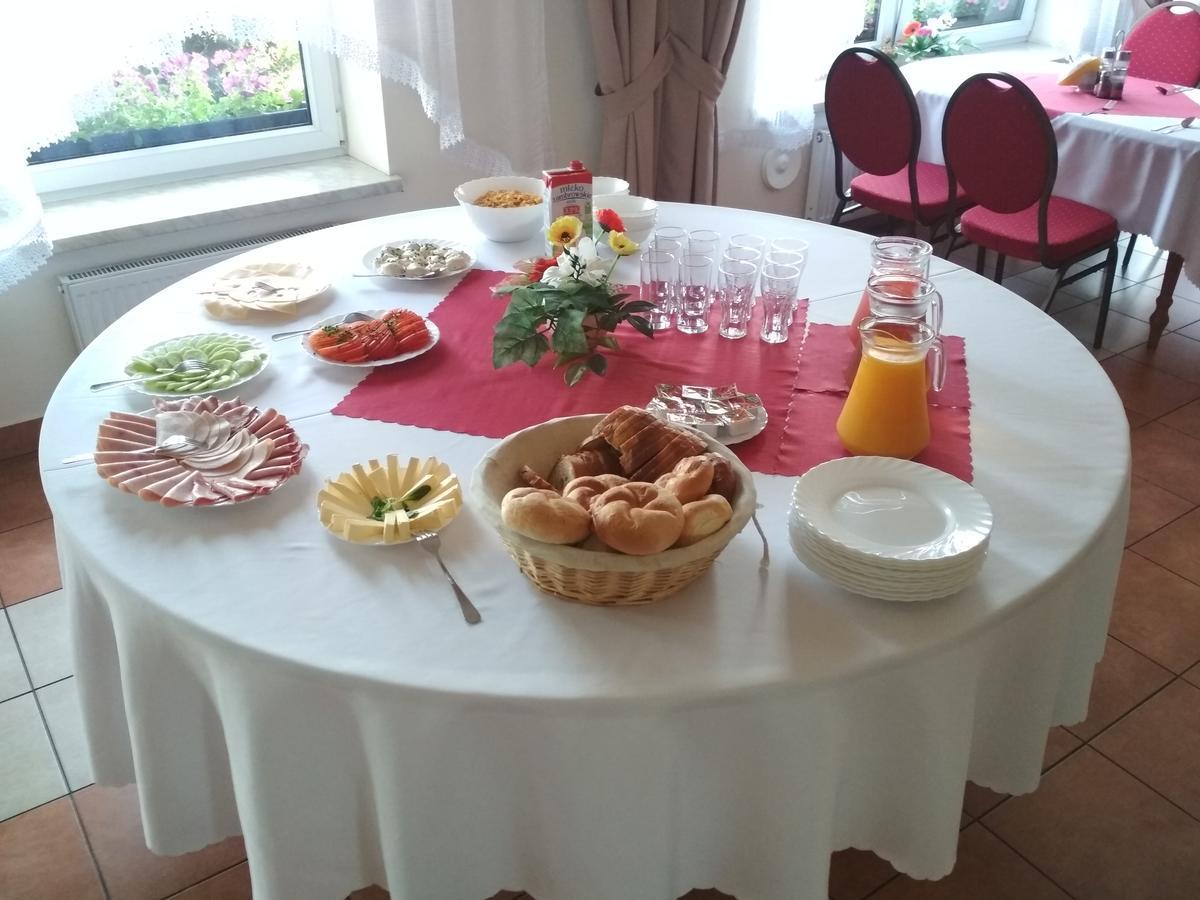 Zajazd Skorpion B&B Oświęcim Exterior foto